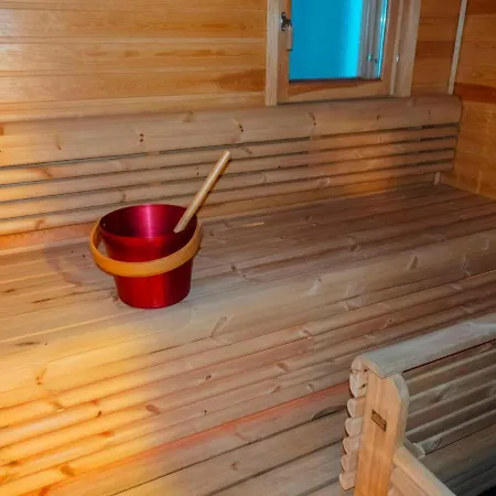 Puolikuu A7 By Interhome
