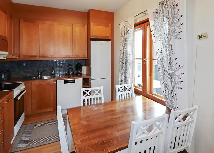 Puolikuu A7 By Interhome