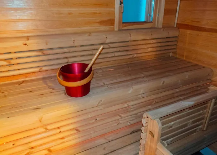 Puolikuu A7 By Interhome