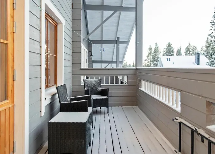 Puolikuu A7 By Interhome